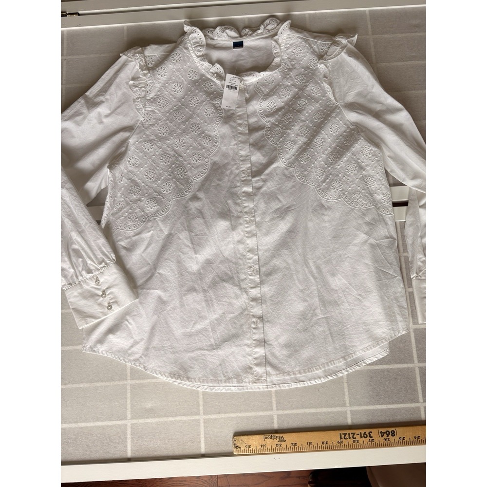 NWT Old Navy White Eyelet Lace Dainty Prairie Button Up Ruffle Cottagecore Top